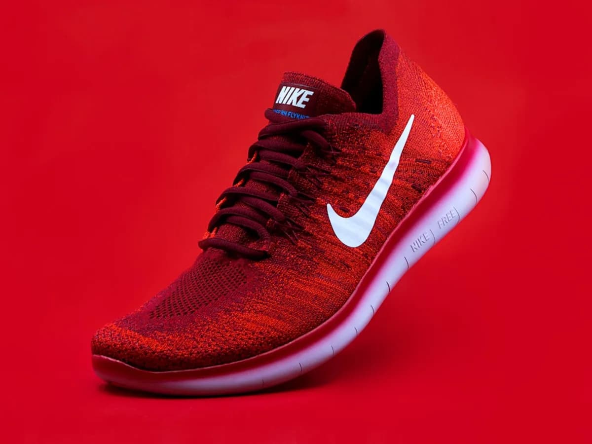Nike Air Max sneaker, 42 ölçü